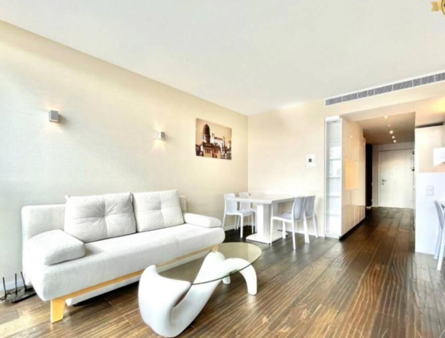 Apartment Eurovea Cozy Studio Bratislava